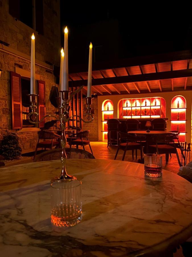 Dionysos 1789 Boutique Hotel Foça Exteriör bild