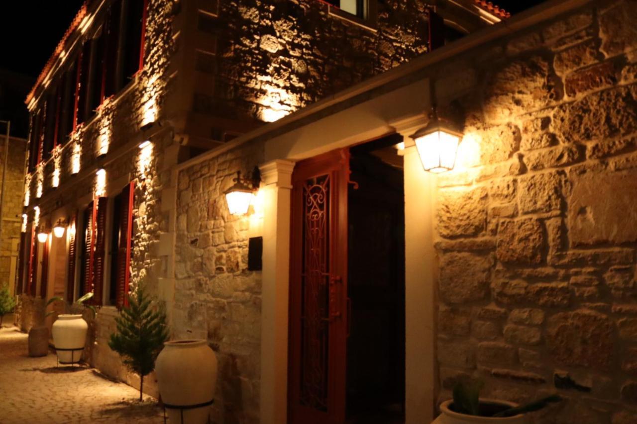 Dionysos 1789 Boutique Hotel Foça Exteriör bild