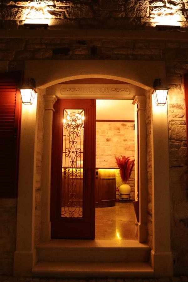 Dionysos 1789 Boutique Hotel Foça Exteriör bild